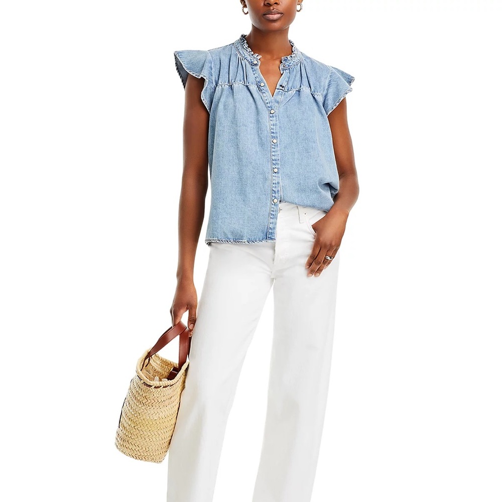 NWOT Rails Ruthie Flutter Sleeve Chambray Snap Top - Picture 2 of 6